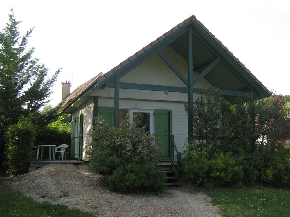 Village-Chalets Le Ru Du Pre Deux Rivieres Rum bild