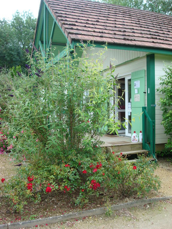 Village-Chalets Le Ru Du Pre Deux Rivieres Rum bild